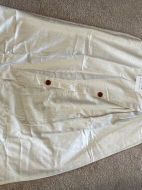 linen skirt never woren